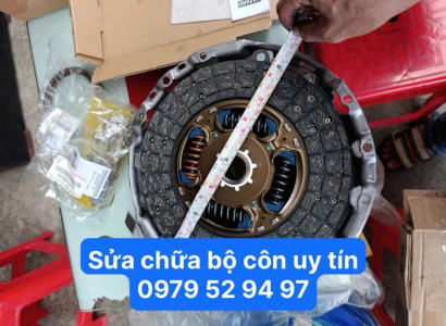 Sửa chữa bảo dưỡng bộ côn mâm ép oto